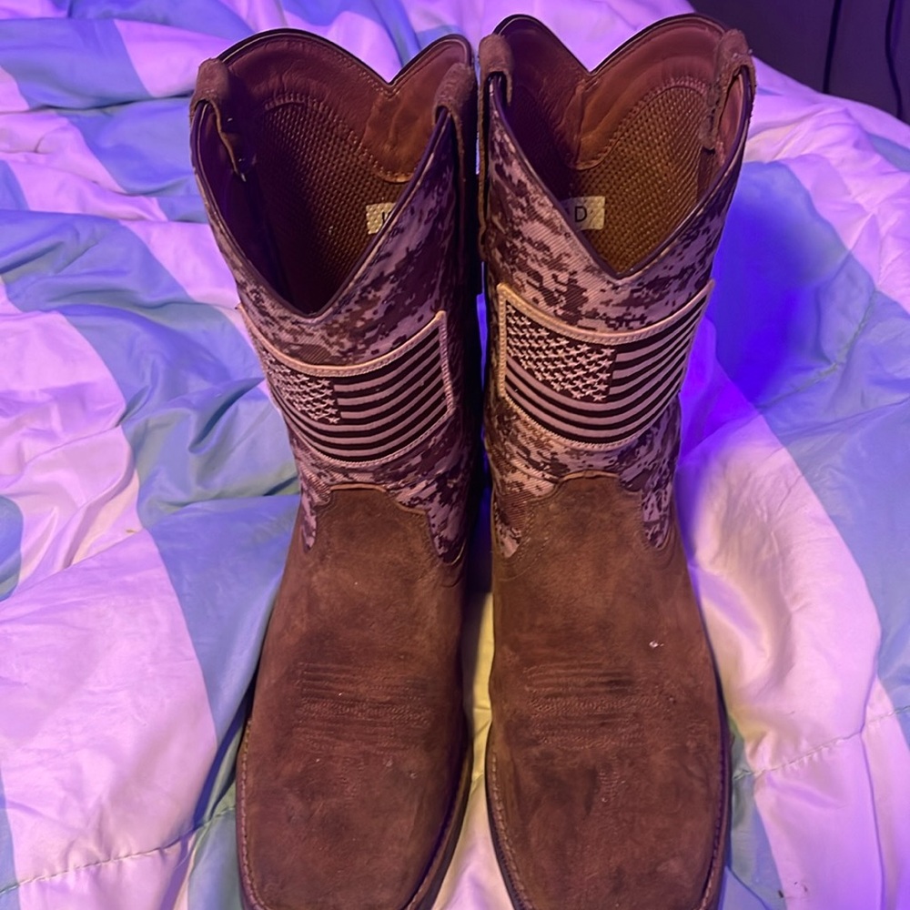 Ariat soft toe cowboy work boots